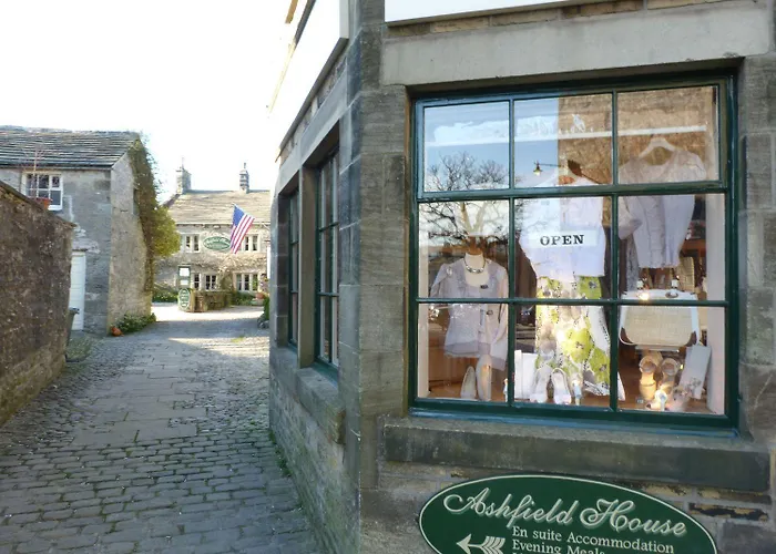 Chamber End Fold * Skipton